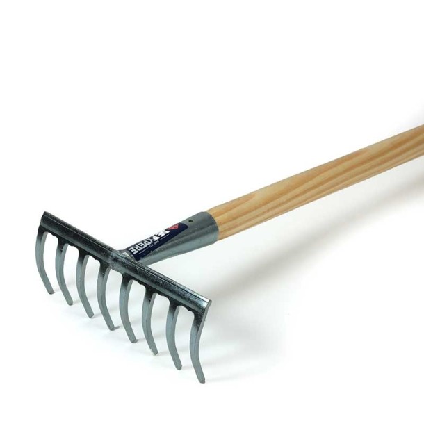 Râteau zingué 8 dents avec manche