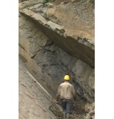 Pierre  affuter avec cuir